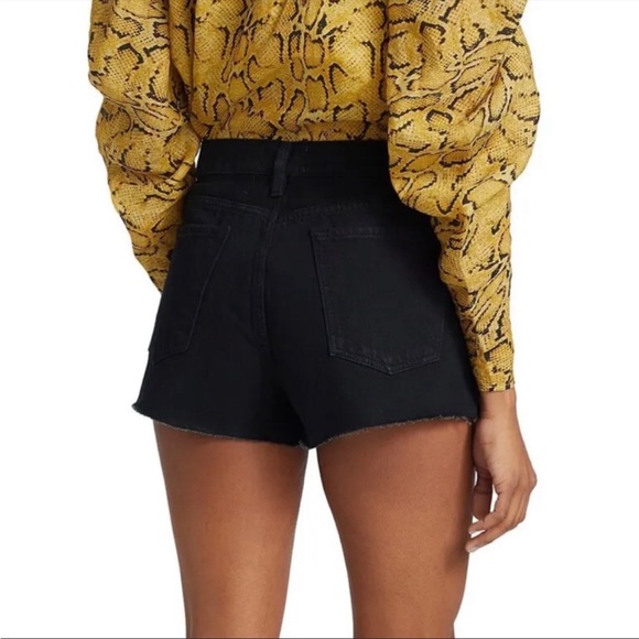 NWT Frame Black Front Cuff Shorts - Size 24 - Picture 1 of 10